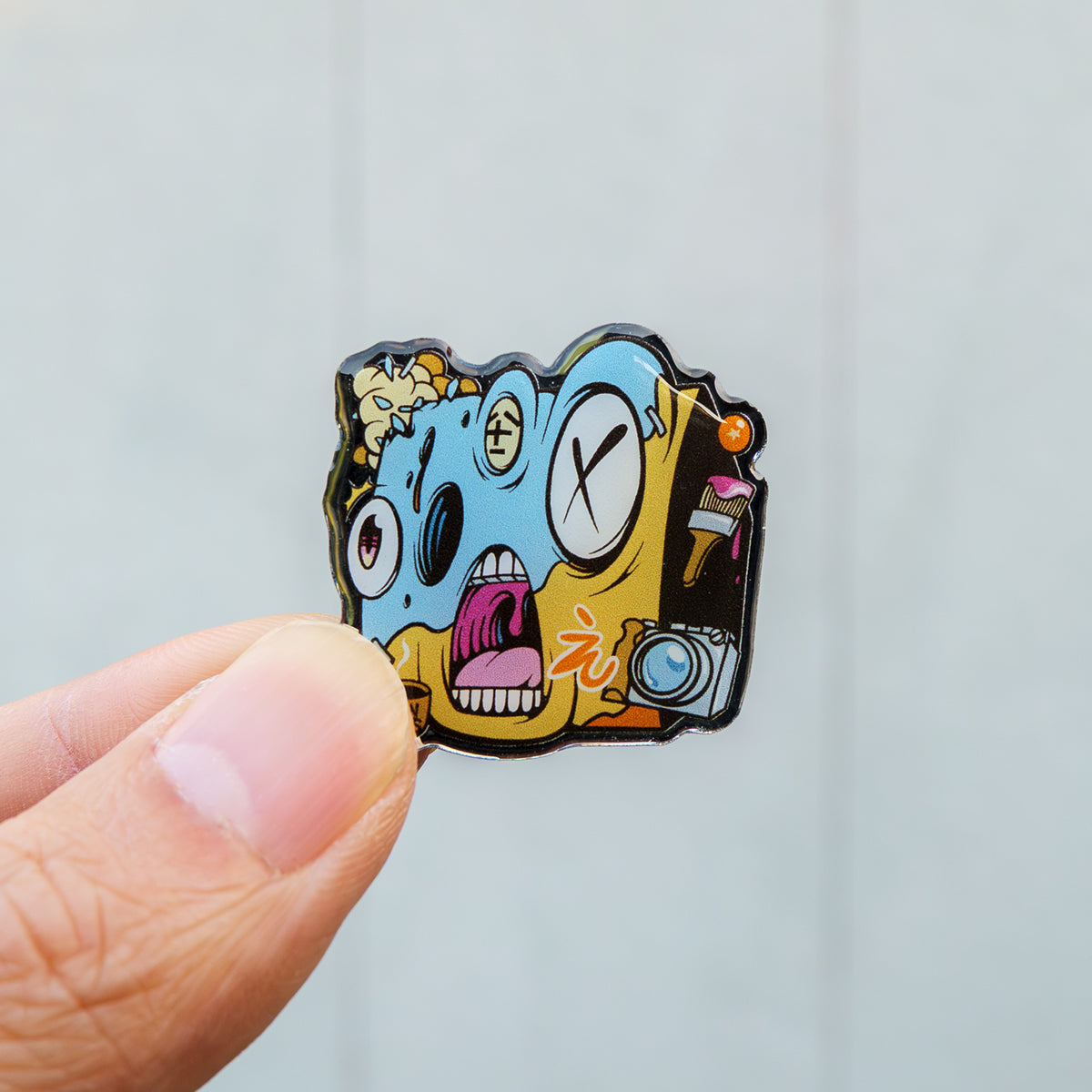 CHAOSCUBE × 金太郎商店 ピンバッヂ